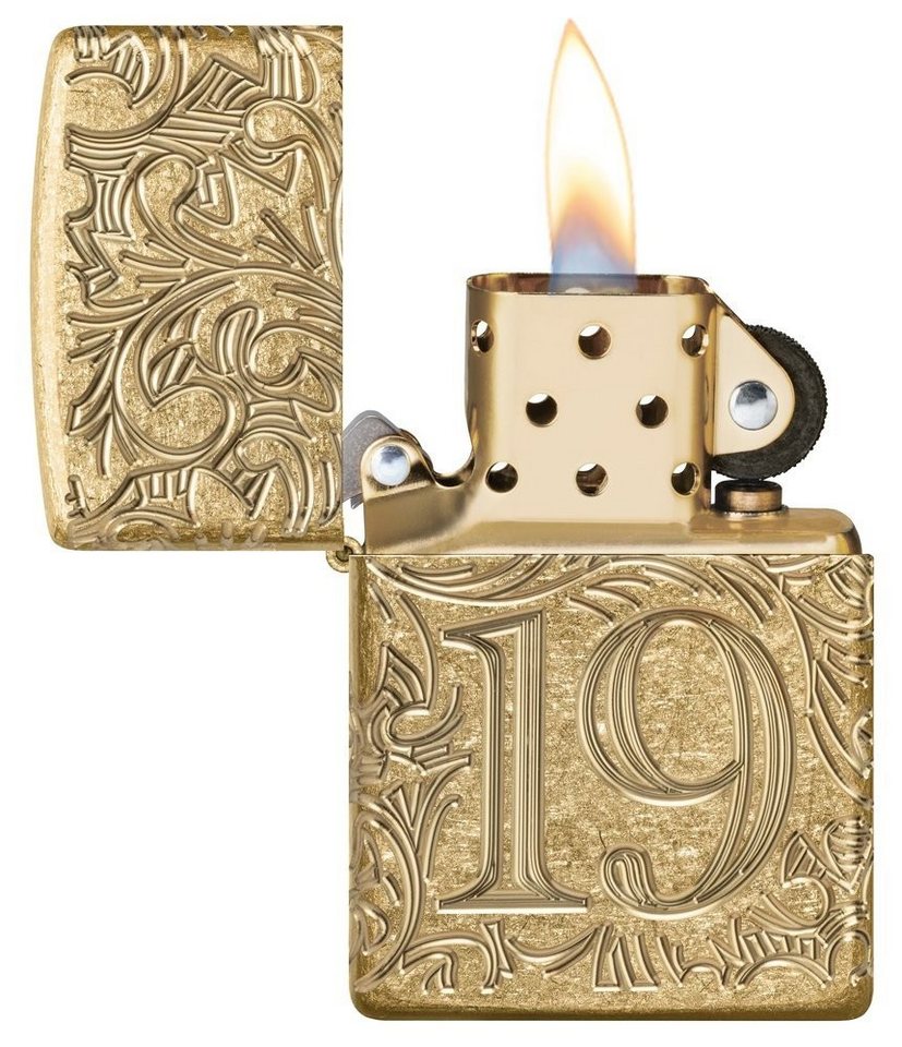Zippo Feuerzeug Armor Case Tumbled Brass Messing Deep Carved 1932 Filigree, Zippo Neuheit Herbst 2025 – Bild 2 von 5