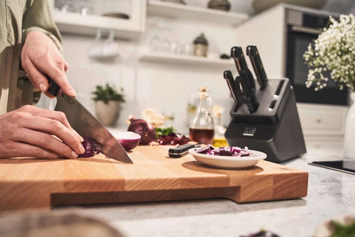 Zwilling Messerblock Gourmet (7tlg), Made in Germany, selbstschärfender Messerblock, Sonderschmelze – Bild 2 von 5