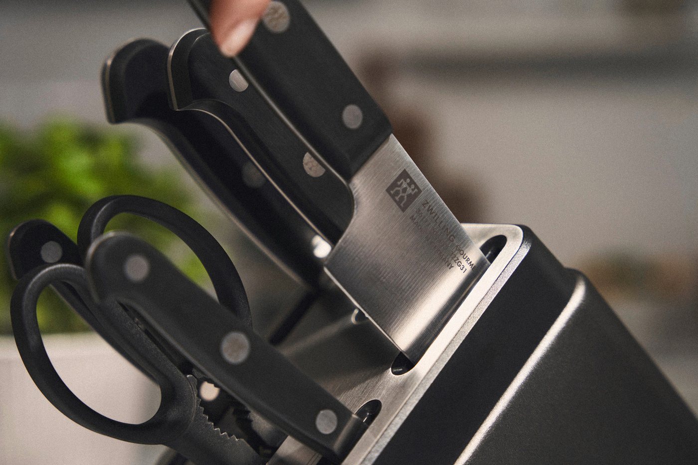 Zwilling Messerblock Gourmet (7tlg), Made in Germany, selbstschärfender Messerblock, Sonderschmelze – Bild 5 von 5
