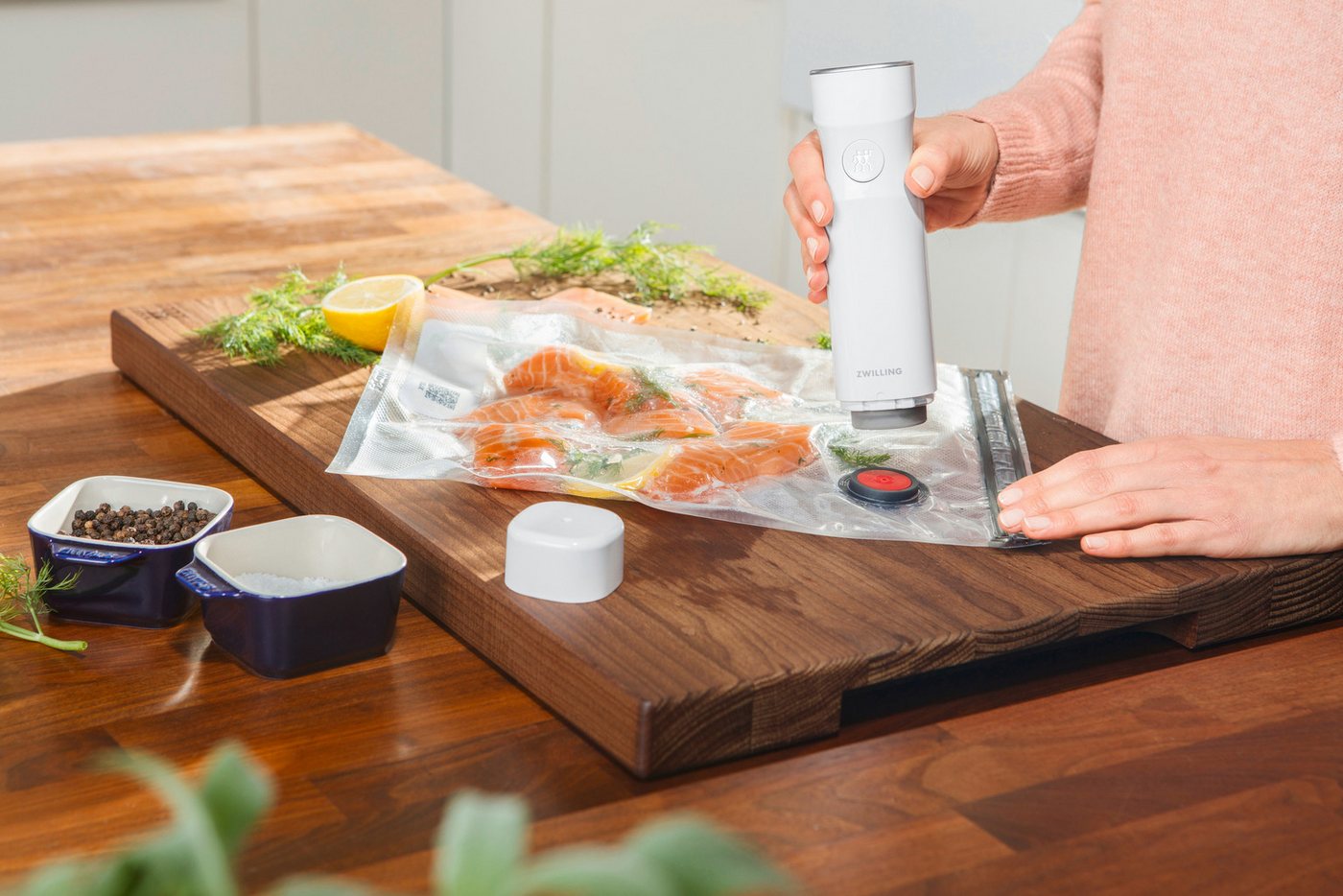 Zwilling Vakuumbehälter Fresh & Save, Kunststoff, Silikon, (Set, 7-tlg., Vakuumpumpe inkl. 2 Vakuumboxen & 4 Vakuumbeutel), Vakuum Starter-Set, Kunststoff, Spül – Bild 4 von 5